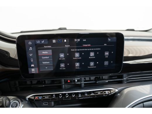 Fiat 500 Urban 42 kWh l Apple Car Play l Android l Camera l Leder Multi Stuur l Cr Control l Climate Contr... ActivLease financial lease