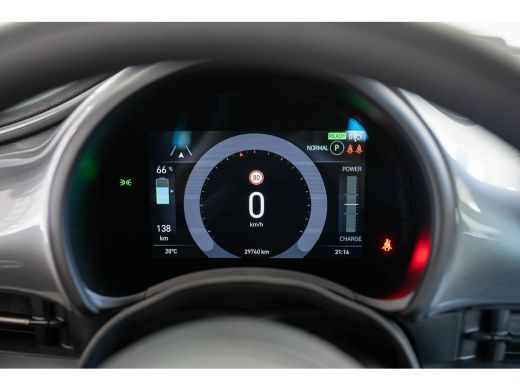 Fiat 500e Icon 42 kWh | Camera | Stoelverwarming | Apple Carplay & Android Auto | Parkeersensoren | Lichtme... ActivLease financial lease