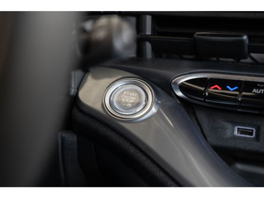 Fiat 500e Icon 42 kWh | Camera | Stoelverwarming | Apple Carplay & Android Auto | Parkeersensoren | Lichtme... ActivLease financial lease