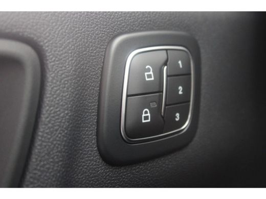 Ford Kuga 2.5 PHEV ST-Line X |  | Trekhaak | Panoramadak | Matrix LED | Black-Pack ActivLease financial lease