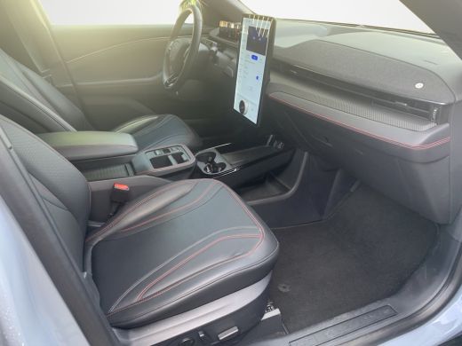Ford Mustang Mach-E Mach-E Extended Premium RWD 88 kWh | Nieuw Model | Extened Range |  Panoramadak | B&O Audio | Ele... ActivLease financial lease