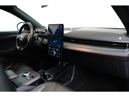 Ford Mustang Mach-E Mach-E Extended Range AWD 98KWh 351pk | Afn. Trekhaak | Panoramadak | B&O Audio | Matrix Led | Fu... ActivLease financial lease