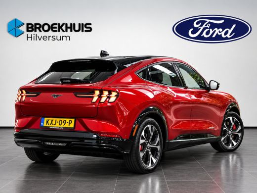 Ford Mustang Mach-E Mach-E Extended RWD 98 kWh 601km WLTP | Panoramadak | B&O Audio | Long Range ActivLease financial lease