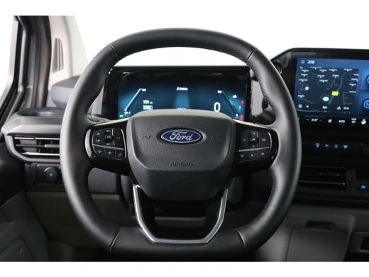 Ford Tourneo Custom Custom 340 Titanium 65 kWh 8-Persoons | Camera | Stoel-/Stuurverwarming | Climate | Cruise | Keyl... ActivLease financial lease
