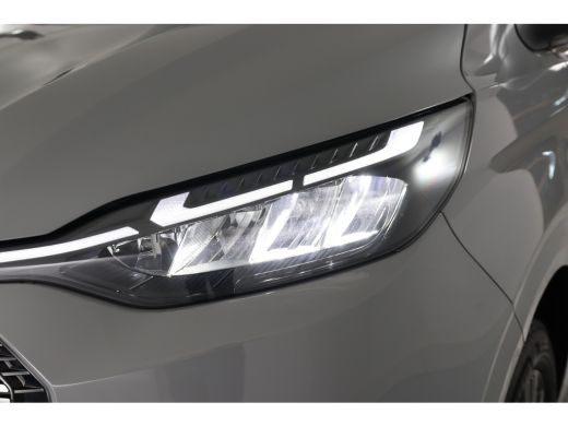 Ford Tourneo Custom Custom 340 Titanium 65 kWh 8-Persoons | Camera | Stoel-/Stuurverwarming | Climate | Cruise | Keyl... ActivLease financial lease