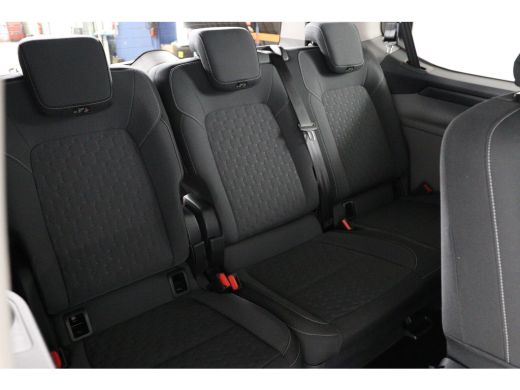 Ford Tourneo Custom Custom 340 Titanium 65 kWh 8-Persoons | Camera | Stoel-/Stuurverwarming | Climate | Cruise | Keyl... ActivLease financial lease