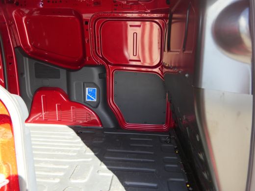 Ford Transit Courier Limited 1.0 EcoBoost | Winter Pack | Navigatie | Lichtmetalen velgen | Camera | ActivLease financial lease