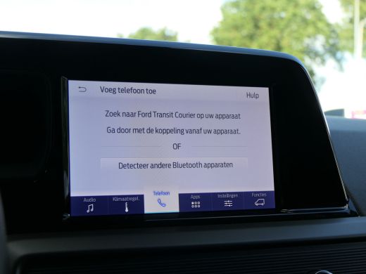 Ford Transit Courier Limited 1.0 EcoBoost | Winter Pack | Navigatie | Lichtmetalen velgen | Camera | ActivLease financial lease