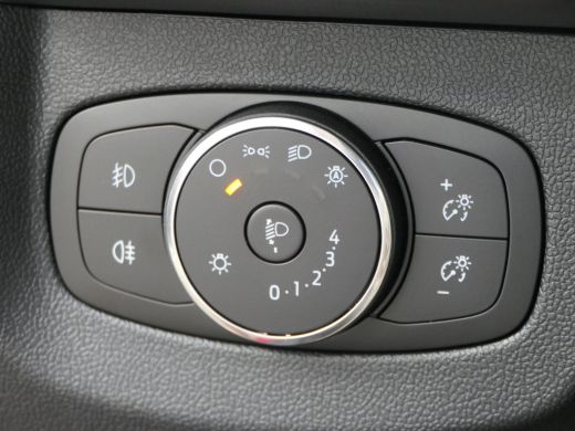 Ford Transit Courier Limited 1.0 EcoBoost | Winter Pack | Navigatie | Lichtmetalen velgen | Camera | ActivLease financial lease