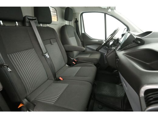 Ford Transit Custom 2.0 TDCI L2H1 | Automaat | Airco | Cruise | Camera | 3 Zits | Trekhaak | 2xSchuifdeur ActivLease financial lease
