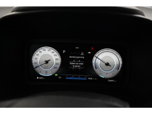 Hyundai Kona Comfort 64 kWh | Achterbank in delen neerklapbaar | Achteruitrijcamera | Airco (automatisch) ActivLease financial lease