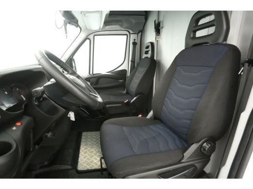 Iveco Daily 35S14 2.3 410 | Foodtruck | Verkoopwagen | Airco | Camera | Zijdeur | Eventtruck ActivLease financial lease