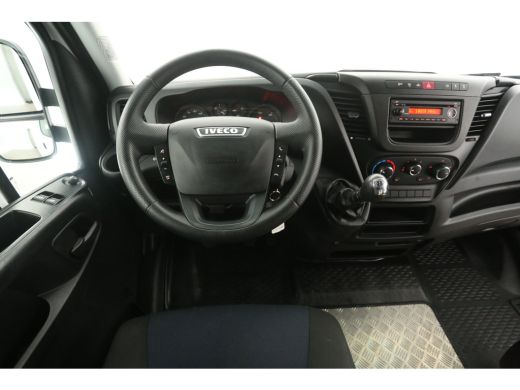 Iveco Daily 35S14 2.3 410 | Foodtruck | Verkoopwagen | Airco | Camera | Zijdeur | Eventtruck ActivLease financial lease