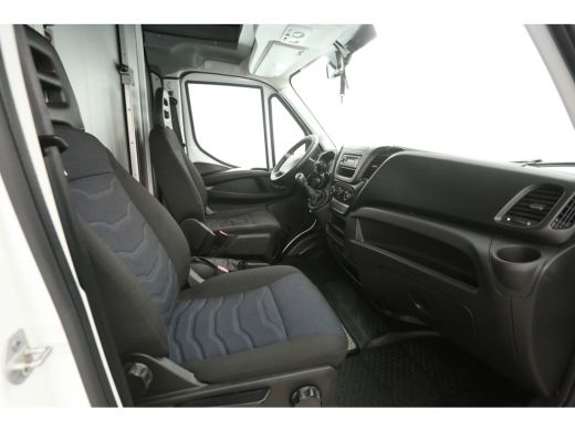 Iveco Daily 35S14 2.3 410 | Foodtruck | Verkoopwagen | Airco | Camera | Zijdeur | Eventtruck ActivLease financial lease