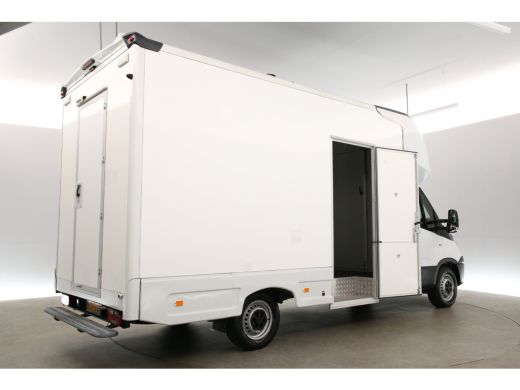 Iveco Daily 35S14 2.3 410 | Foodtruck | Verkoopwagen | Airco | Camera | Zijdeur | Eventtruck ActivLease financial lease