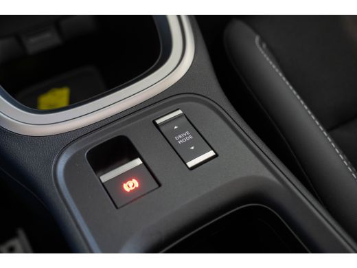Jeep Avenger Summit 54 kWh | Tot 8 Jaar Garantie | Warmtepomp | Schuif-kanteldak | Navigatie | Stoelverwarming... ActivLease financial lease
