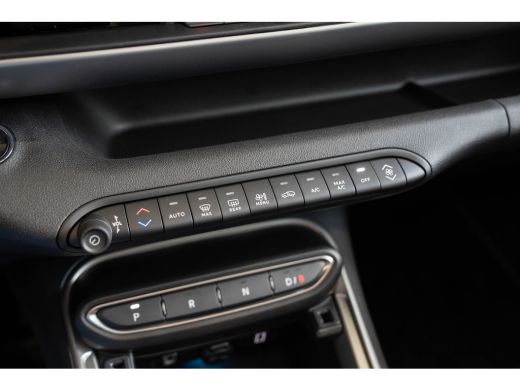 Jeep Avenger Summit 54 kWh | Tot 8 Jaar Garantie | Warmtepomp | Schuif-kanteldak | Navigatie | Stoelverwarming... ActivLease financial lease