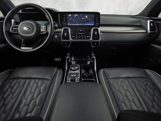 Kia Sorento 1.6 T-GDI Plug-in Hybrid 4WD ExecutiveLine 7 Persoons Automaat 265Pk (PANORAMADAK, SOH, 95,5%, GR... ActivLease financial lease