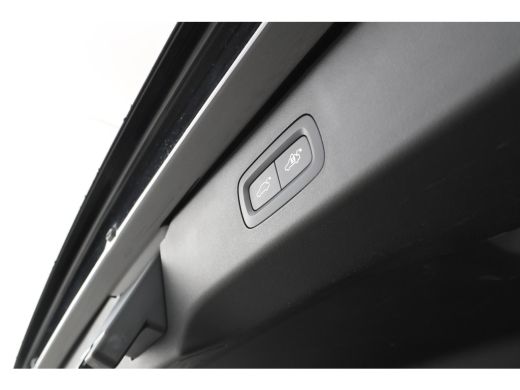 Lynk & Co 01 1.5 Donkere hemel!! ActivLease financial lease