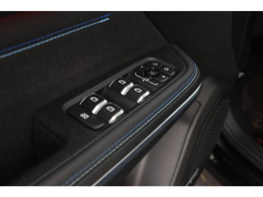 Lynk & Co 01 1.5 Donkere hemel!! ActivLease financial lease