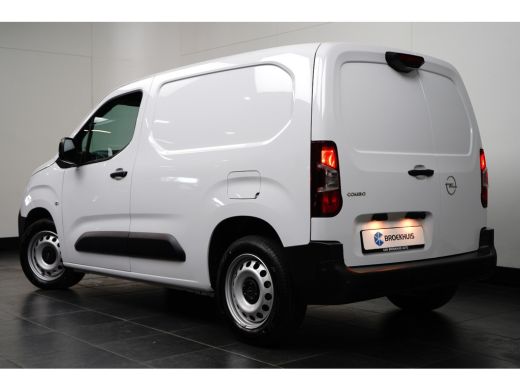 Opel Combo 1.5 BlueHDi 130 EAT8 S&S L1 | Achteruitrijcamera met 180&deg; Area view | Achteruitrijcamera met ge&iuml;n... ActivLease financial lease