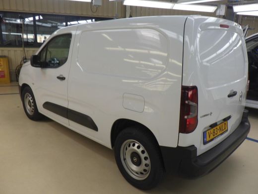 Opel Combo-e 136 L1 50kWh | Fase 3 laden | SOH 99% | Navi by app | Apple carplay | Camera | Nieuw model | 3.30... ActivLease financial lease