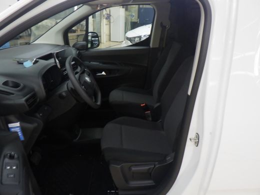 Opel Combo-e 136 L1 50kWh | Fase 3 laden | SOH 99% | Navi by app | Apple carplay | Camera | Nieuw model | 3.30... ActivLease financial lease