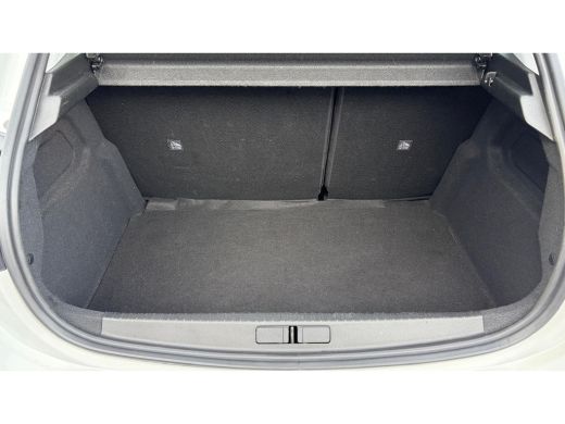Opel Corsa-e Corsa-e 50KWH 136PK BUSINESS EDITION SOH 100% / NAVI / CLIMA / LED / PDC / CAMERA / KEYLESS / BLU... ActivLease financial lease