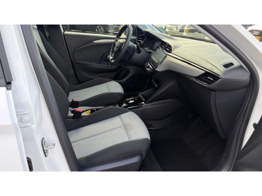 Opel Corsa-e Corsa-e 50KWH 136PK BUSINESS EDITION SOH 100% / NAVI / CLIMA / LED / PDC / CAMERA / KEYLESS / BLU... ActivLease financial lease
