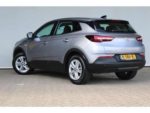 Opel Grandland X 1.2 Turbo Online Edition | Parkeersensoren voor & achter | Navigatiesysteem | Apple carplay & And... ActivLease financial lease
