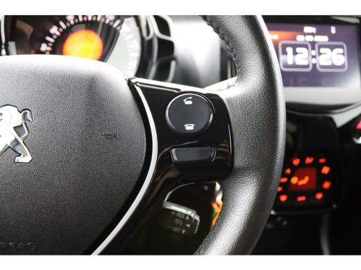 Peugeot 108 1.0 e-VTi Allure | Climate Control | CarPlay/Android Auto | Camera | Lichtmetalen Velgen | Metall... ActivLease financial lease
