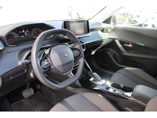 Peugeot 2008 1.2 PureTech 130pk EAT8 Allure Pack | Automaat | Navigatie | Camera | Apple carplay | NL auto | K... ActivLease financial lease
