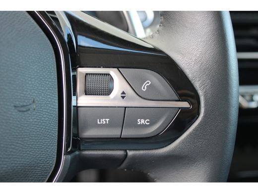 Peugeot 2008 1.2 PureTech 130pk EAT8 Allure Pack | Automaat | Navigatie | Camera | Apple carplay | NL auto | K... ActivLease financial lease