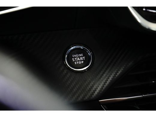 Peugeot 208 1.2 PureTech GT Pack | Navi | Alcantara | Verw. stoelen + Massage | Camera | Keyless | Ad. Cruise | ActivLease financial lease