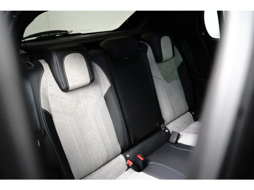 Peugeot 208 1.2 PureTech GT Pack | Navi | Alcantara | Verw. stoelen + Massage | Camera | Keyless | Ad. Cruise | ActivLease financial lease