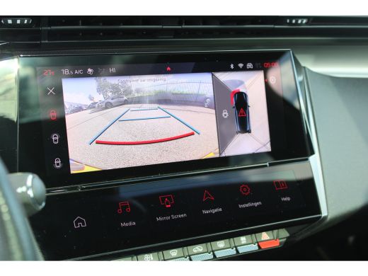 Peugeot 308 1.2 PureTech 130pk EAT8 GT | Automaat | Panorama/schuifdak | Focal | Navigatie | Camera voor + ac... ActivLease financial lease