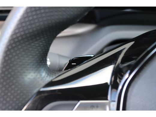 Peugeot 308 1.2 PureTech 130pk EAT8 GT | Automaat | Panorama/schuifdak | Focal | Navigatie | Camera voor + ac... ActivLease financial lease