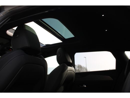 Peugeot 308 SW 1.6 Plug-in Hybrid 195pk GT | Automaat | Panorama/schuifdak | Navigatie | Camera | Trekhaak | ... ActivLease financial lease