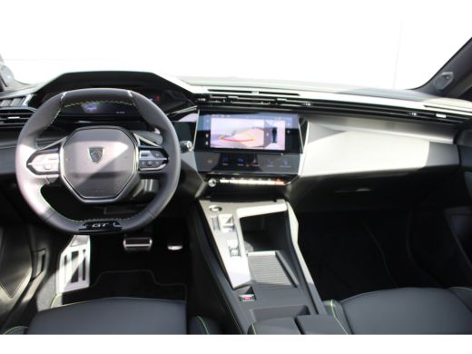 Peugeot 308 SW 1.6 Plug-in Hybrid 195pk GT | Automaat | Panorama/schuifdak | Navigatie | Camera | Trekhaak | ... ActivLease financial lease