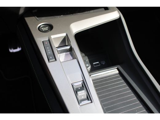 Peugeot 308 SW 1.6 Plug-in Hybrid 195pk GT | Automaat | Panorama/schuifdak | Navigatie | Camera | Trekhaak | ... ActivLease financial lease