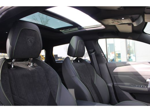 Peugeot 308 SW 1.6 Plug-in Hybrid 195pk GT | Automaat | Panorama/schuifdak | Navigatie | Camera | Trekhaak | ... ActivLease financial lease