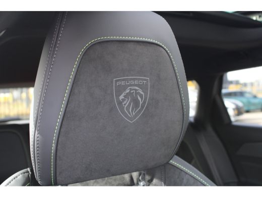 Peugeot 308 SW 1.6 Plug-in Hybrid 195pk GT | Automaat | Panorama/schuifdak | Navigatie | Camera | Trekhaak | ... ActivLease financial lease