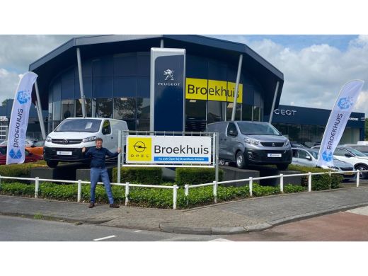 Peugeot Boxer 335 2.2 BlueHDi 140 L2H2 Premium | Sortimo | Camera | Trekhaak | | 2 zitplaatsen rechtsvoor | Ach... ActivLease financial lease