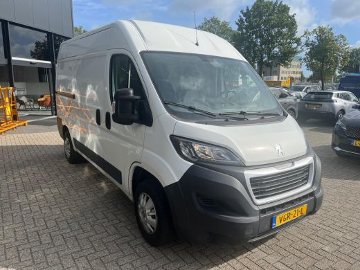 Peugeot Boxer 335 2.2 BlueHDi 140 L2H2 Premium | Sortimo | Camera | Trekhaak | | 2 zitplaatsen rechtsvoor | Ach... ActivLease financial lease