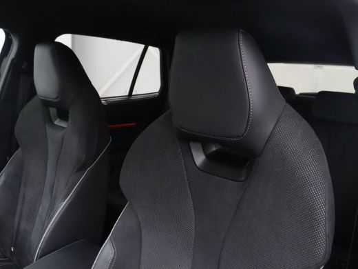 Skoda Enyaq iV | SOH 93,3% | Leder/alcantara | Stuur/stoel verwarming | Cruise control | Carplay | Camera | Park... ActivLease financial lease