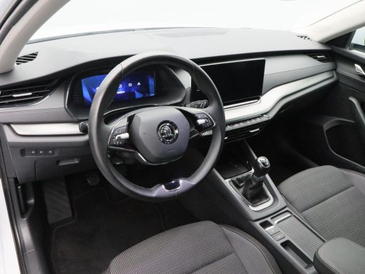 Skoda Octavia Combi 1.0 TSi 110 Pk Business Edition | Stoelverwarming | Adaptive Cruise | Navigatie | CarPlay |... ActivLease financial lease