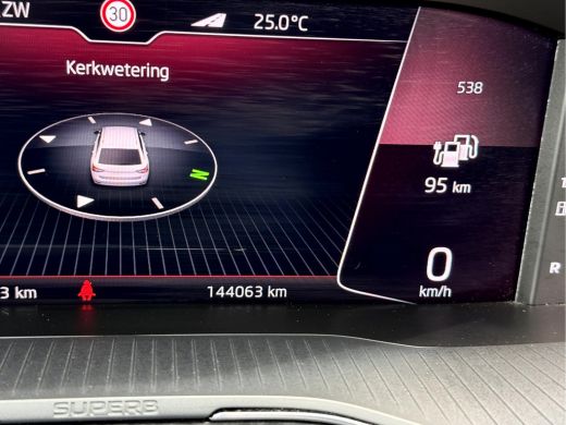 Skoda Superb Combi 1.4 TSI iV Sportline Business Panoramadak, Trekhaak ActivLease financial lease