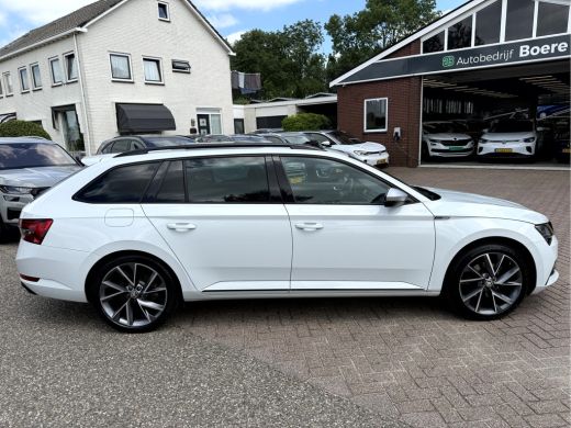 Skoda Superb Combi 1.4 TSI iV Sportline Business Panoramadak, Trekhaak ActivLease financial lease