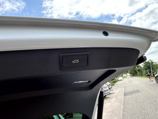 Skoda Superb Combi 1.4 TSI iV Sportline Business Panoramadak, Trekhaak ActivLease financial lease