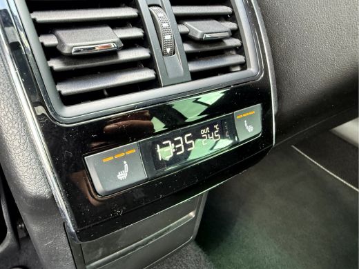 Skoda Superb Combi 1.4 TSI iV Sportline Business Panoramadak, Trekhaak ActivLease financial lease